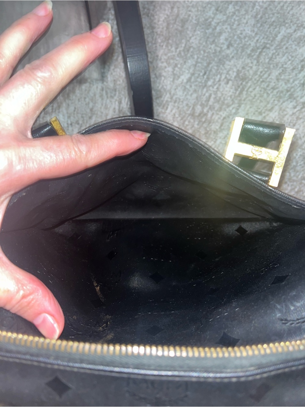 MCM Black Visetos Boston Bag - Picture 10 of 12